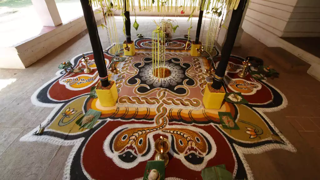 Sarpamthullal